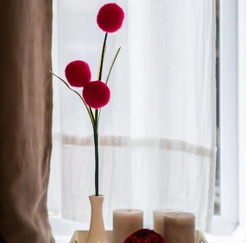 On Roppoporta 7a-2 *